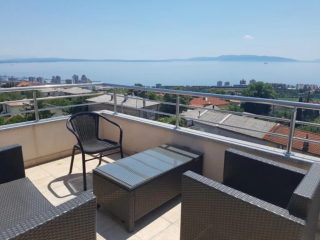 Peachy House Lägenhet Rijeka